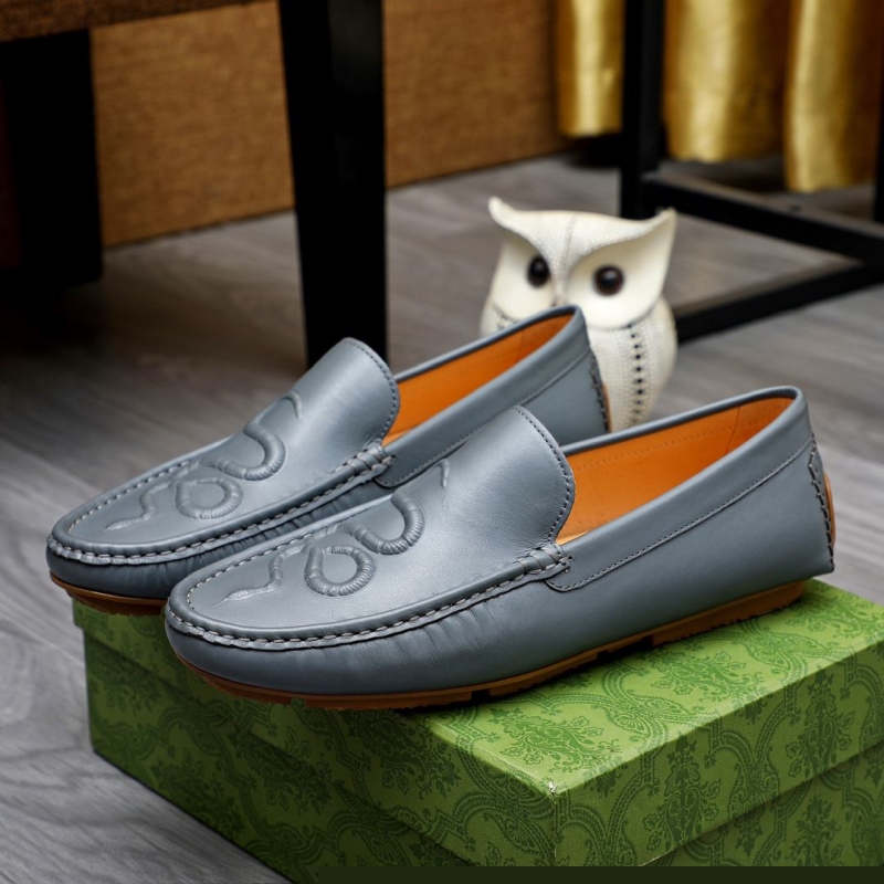 G*u*i leather shoes